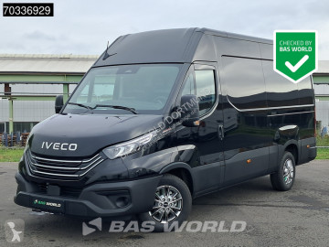 Fourgon Iveco neuf