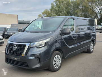 Fourgonnette Nissan