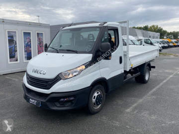 Véhicule utilitaire Iveco