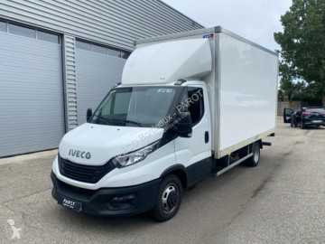 Véhicule utilitaire Iveco