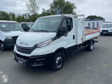 Véhicule utilitaire Iveco
