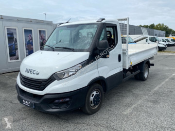 Véhicule utilitaire Iveco