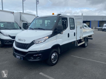 Véhicule utilitaire Iveco