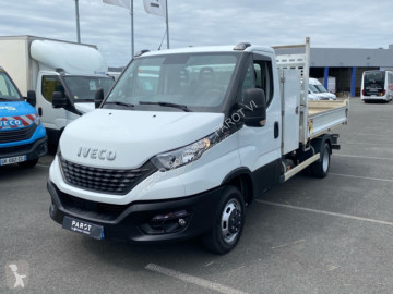 Véhicule utilitaire Iveco