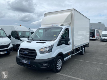 Véhicule utilitaire Ford