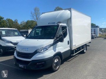 Véhicule utilitaire Iveco