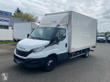Véhicule utilitaire Iveco