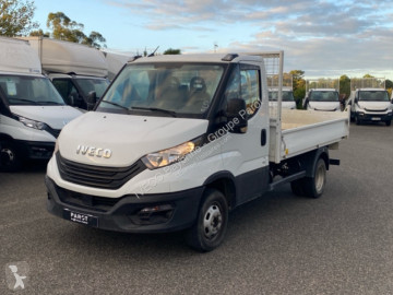 Véhicule utilitaire Iveco