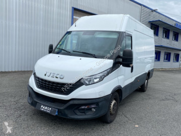 Véhicule utilitaire Iveco