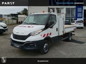 Véhicule utilitaire Iveco