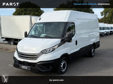 Véhicule utilitaire Iveco