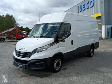 Véhicule utilitaire Iveco