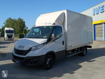 Véhicule utilitaire Iveco