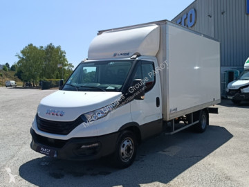 Véhicule utilitaire Iveco
