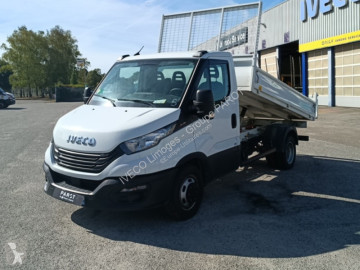 Véhicule utilitaire Iveco