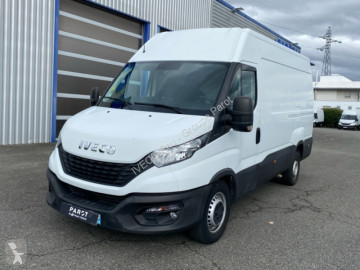 Véhicule utilitaire Iveco