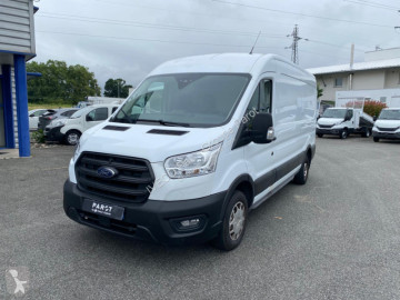 Véhicule utilitaire Ford