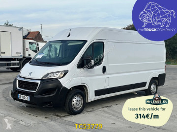 Fourgon Peugeot