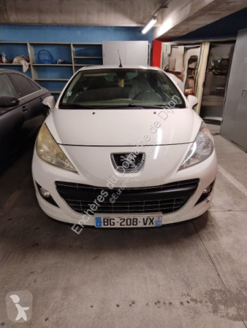 Voiture Peugeot