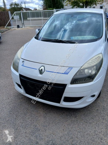 Voiture Renault