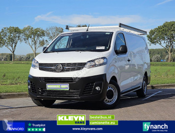 Opel Vivaro 2.0 lang, automaat, airco, navi, pdc, imperiaal, trekhaak, 78 dkm