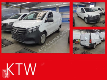 Fourgon Mercedes