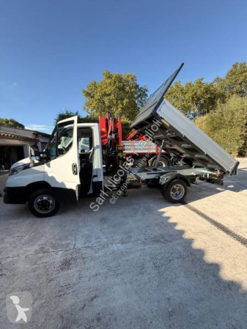 New Iveco three-way side tipper van