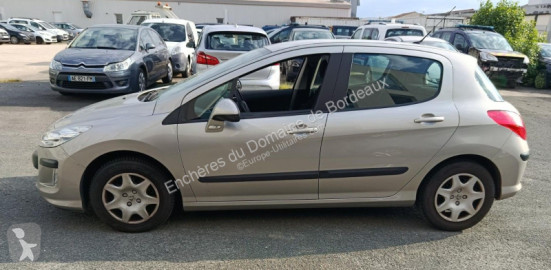 Peugeot308
