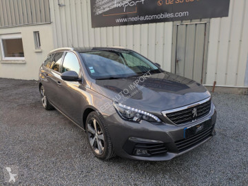 Peugeot308
