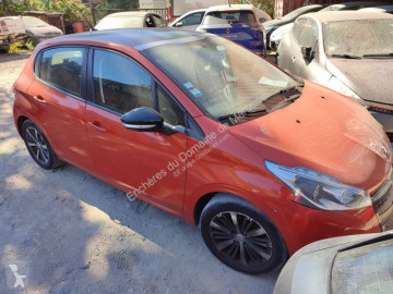 PeugeotE-208