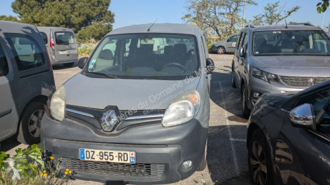 Renault van