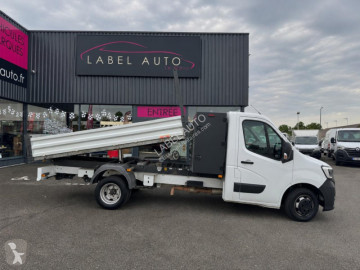 Renault tipper van