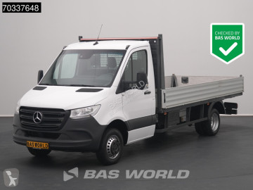 Mercedes flatbed van