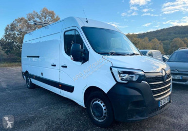Renault cargo van