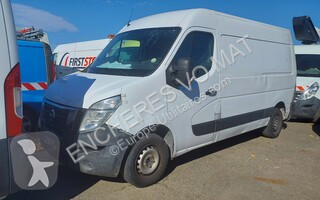 Nissan cargo van