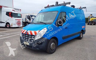 Renault cargo van