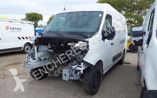 Nissan cargo van