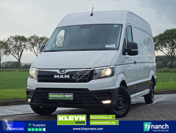 MAN cargo van