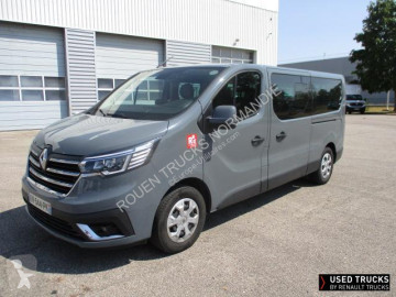 Renault cargo van