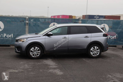 Peugeot5008