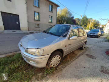 Peugeot106