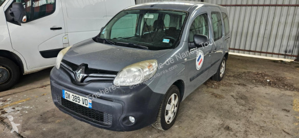 Renault van