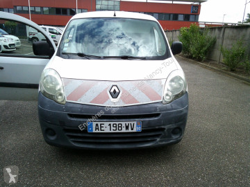 Renault van