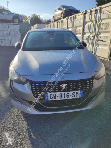 PeugeotE-208