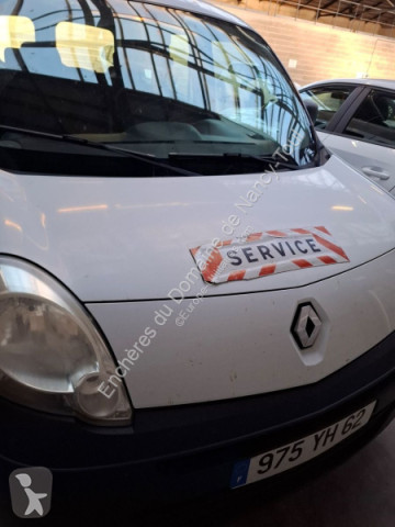 Renault van