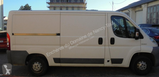 Peugeot cargo van