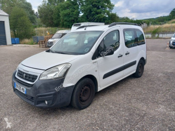 Peugeot van