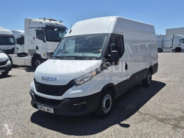 Iveco DAILY 35S16 12M3 van