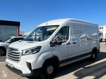 Maxus DELIVER 9 van