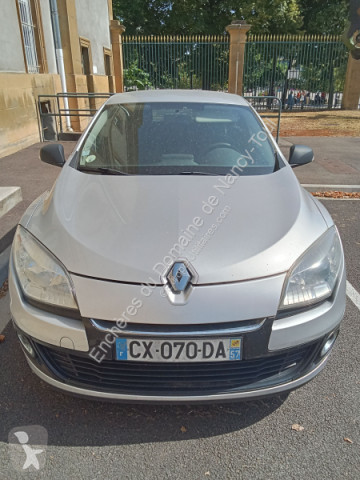 Renault car
